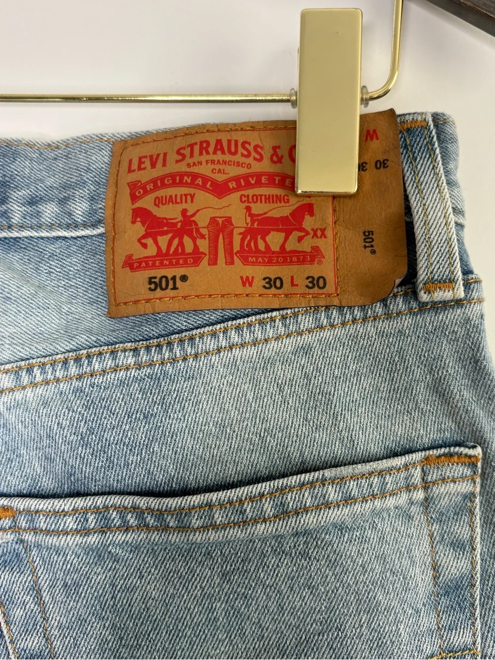 Levi's Mens 30x30 501 Original Fit Distressed Ripped Thrashed Knees Light Jeans